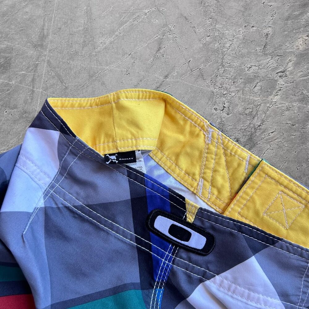 Oakley software vtg 00s Y2K plaid baggy fit surfwear boardshorts
